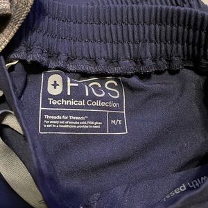 Lot FIGS scrub pants
